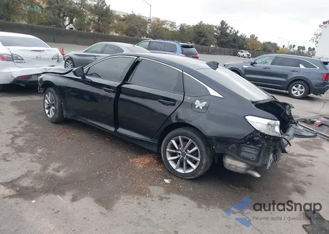 2021 Honda Accord Lx z USA, uszkodzony, nr VIN 1HGCV1F1XMA039040